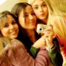 Amigas lindas da foto amo voceis s2 s2 s2 s2