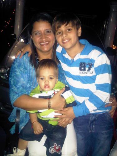 Soy Ysabel. Mama de Carlos Eduardo y Carlos Cesar. Esposa de Carlos Luis.
