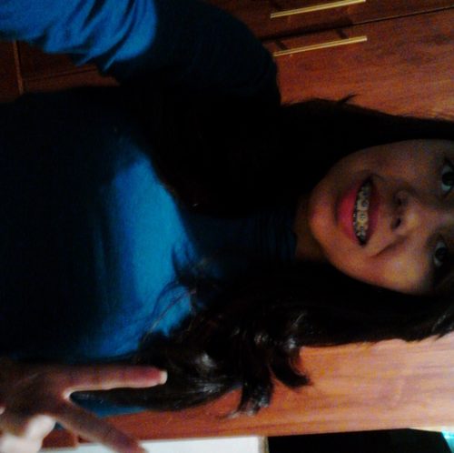 sou feliz,amo minha familia & amo qem tenho ao meu lado s22*