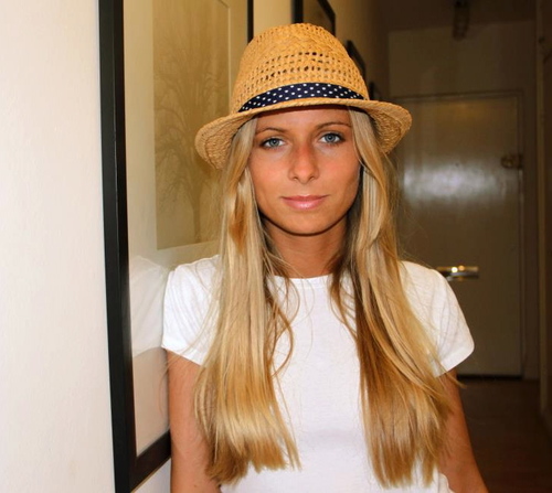 AppolinariyaM's profile picture. 