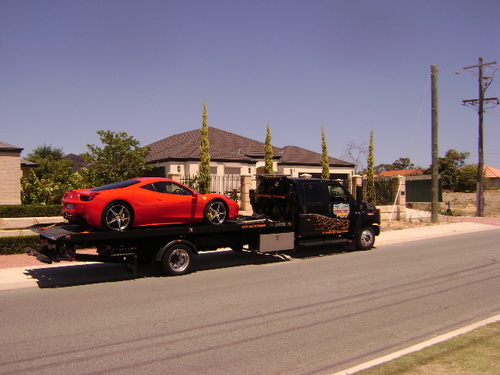 THE BEST TOW COMPANY IN PERTH WE CATER FOR BREAKDOWNS AND ACCIDENTS WE CARE FOR YOUR CAR SPOTTERS FEES IF YOU SEE AN ACCIDENT WE PAY PER CAR $$$$CASH