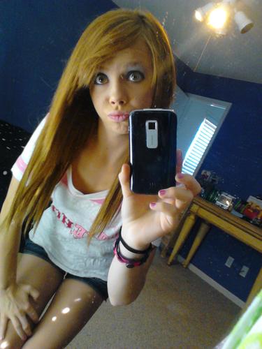I got to Paragould High School and im a PJHS Cheerleader with all my amazing friends!!:):)