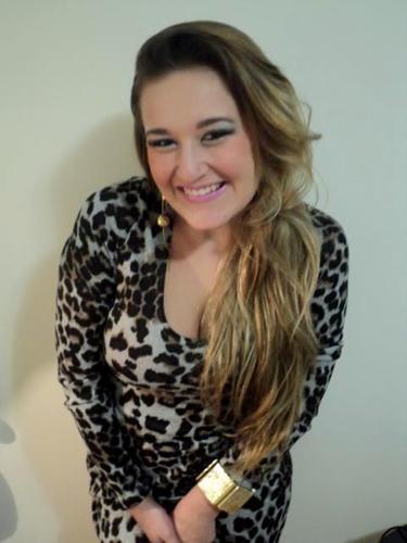 Nem fiona, nem sereia... ás vezes, mulher e meia!