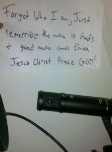 JustaMessengerx's profile picture. Stolen from an Africa land I have more than 1 music torch. Waiting to go pinkslips with anyone else that holds one, I'm giving them back to God.