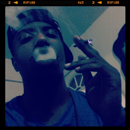 iRAP iGETMUNY iGETHI AND GET BYY LIKE A AMBULANCE.