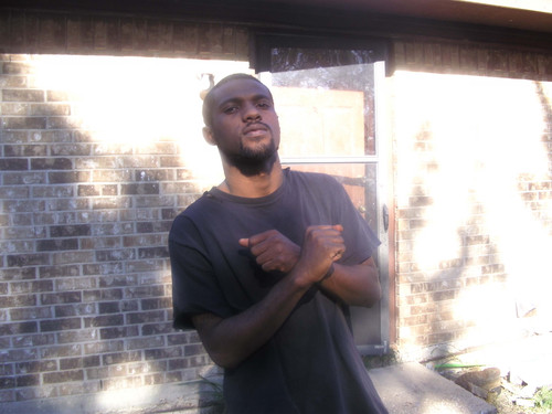 twaun_J's profile picture. real cool but i,m one u should not mess over .OUT TO GET IT.