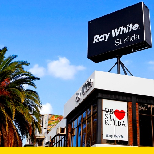 Principal of Ray White St Kilda. Here to share our #realestate expertise and love of the area. Tweet or call my team on 03 8530 9900.