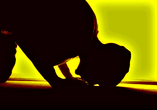 Follow for inspiring Qur'anic verses, hadiths, and Islamic quotes/sayings.