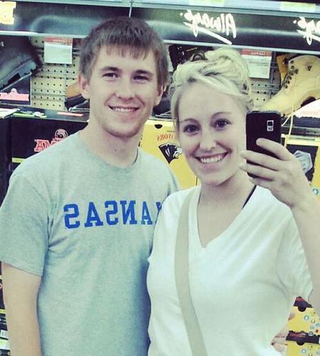 JohnJohnw12's profile picture. 