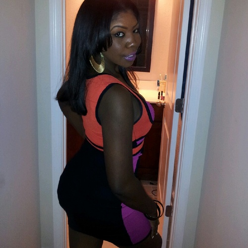 SittinPrttyDiva's profile picture. I rep the NY like an Apple do. Step to these broads like a kappa do.  P.S. Everyone has an opinion, I just don't care about yours...