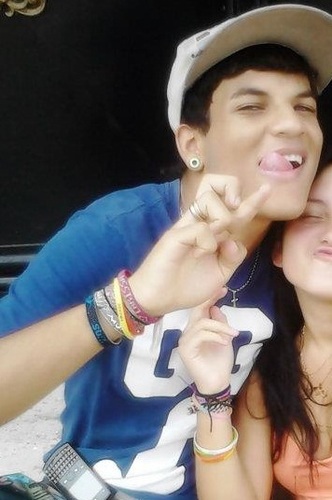 ' Unico & Absoluto * --- *
