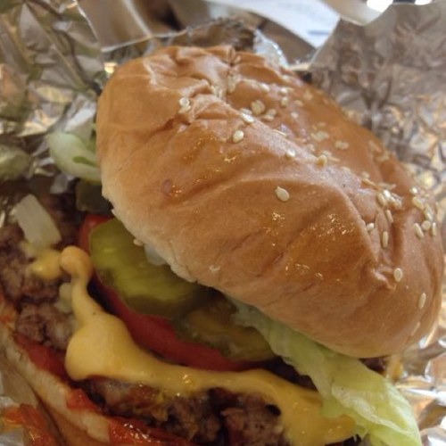 gelal85's profile picture. 