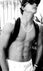 Me segue looogo!
.xX.Quem se descreve se limita!.Xx.