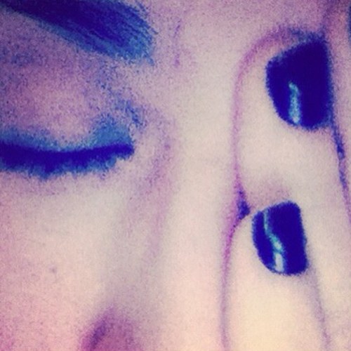 arelishines's profile picture. melomanoeclécticintensarelisss pantheist citizen of the world with only one purpose in life: to live tranquila.mente nude...desnuda.mente happy