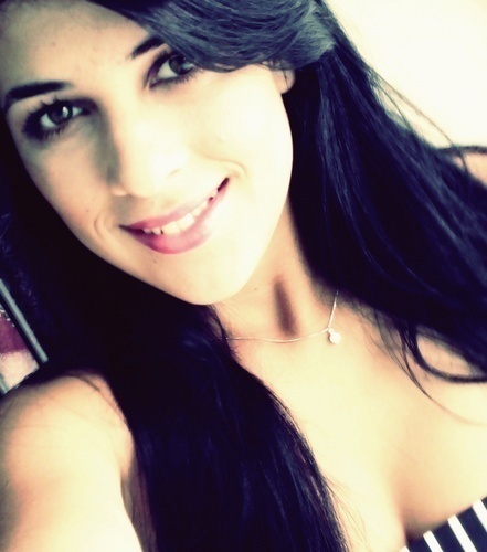 Acho que fiz tudo do jeito melhor. Meio torto, talvez. Mas tenho tentado da maneira mais bonita que sei *u*