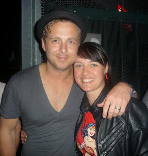 SabrinaLoves1R's profile picture. I ♥ @OneRepublic. I follow back :) Please let me know if my tweeter unfollows or blocks you! ;) I speak French,English,Italian currently learning Spanish.