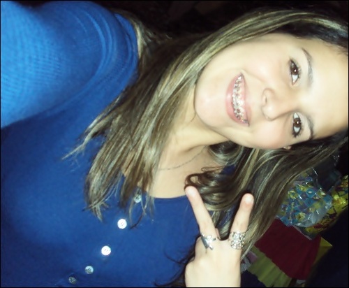 Não me julgue por não ser igual =)