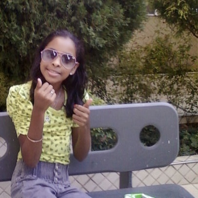    alguns acreditam em sorte eu acredito em Deus  ♥