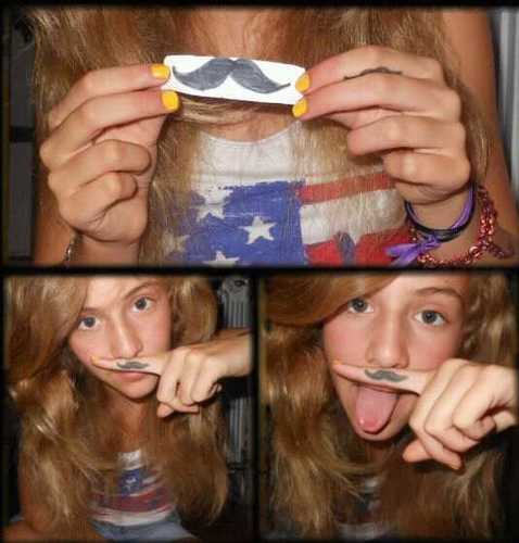 Fan des One Direction !!Harry is my boyfriend Pas touche !! AMAZING !!Comme dit Norman ;D Ah et si tu me follow je t'offre un petit Poney !