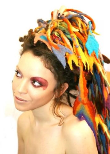 Professional Dreadlock Artist from Bristol specializing in dreadlocks, extensions, wool or yarn dreads, braids, synthetic dreads, accessories and maintenance.