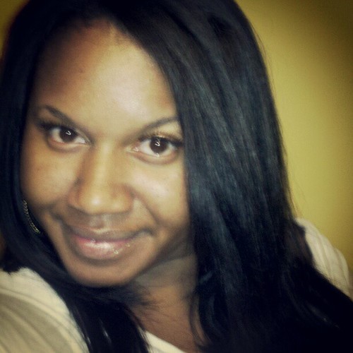 I am from SC....love shopping, fashion and looking good....NOW FOLLOW ME