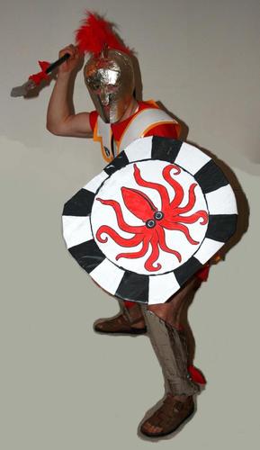 shanetuohy89's profile picture. A bartending ace, future novelist and history junkie.. Please form an orderly queue ladies!!!