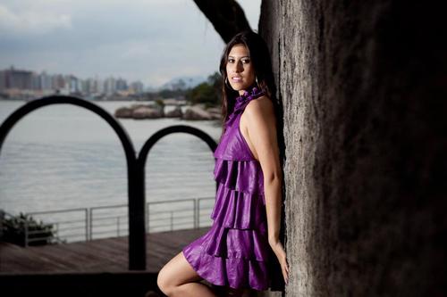 Sou a princesinha que não nasceu para ficar presa no castelo, mais sim para enfrentar a realidade de cabeça erguida!!!