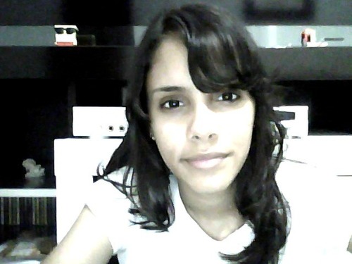 14anos,aries,Musica,piscina(natação),Fã de Harry Potter, Familia,Cachorro,amigos,Pc,Twitter,Msn, shopping.
http://t.co/mTARp4SFFU