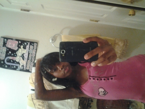 ♥☆♥sexy,cute,smart,so follow meh Hugs Nd Kisses☆♥☆♥