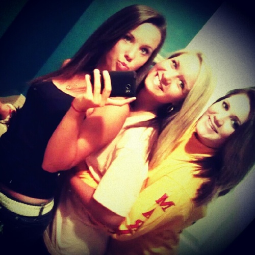 mofoster22's profile picture. #teamsingle