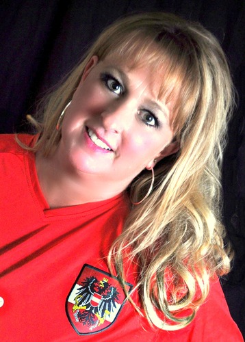Crazy Mom, Business Owner,Wife,Chauffeur,Cook,French Maid ;)