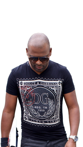 Kim Mariano musico e compositor gosto de musica boa , estou lançando meu primeiro single Neymar gol http://t.co/vhZjGzBMWn