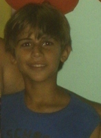 Oi . 11 anos , São Paulo Fc ♥ , videogame,jogador do villa nova http://t.co/nXFPziQbjv e sesi clube e irmão da @jessicaLaridss =p
