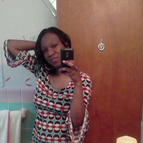 Mz_Rerebaby25's profile picture. #Real woman status #focused #KhiKhi'sMommy