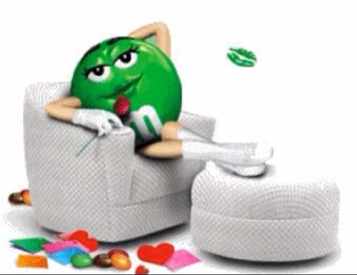 linzdally's profile picture. 