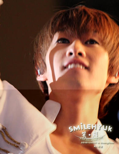 Jewel / E.L.F / B2UTY/ henecia / kiss me / kpop lover..