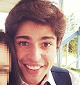 Então você veio e me fez tão feliz, se eu abrir os olhos você jura não partir? preciso de você aqui. ♪ @dimontez
