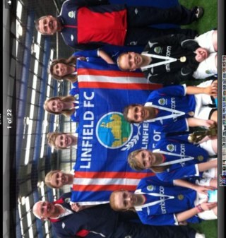 CoMcconnell's profile picture. follow me and keep calm and party on it is not funny when someone unfollow