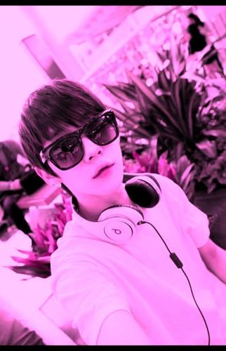 Zej_ford's profile picture. I just want to have you , being a friend a nice follower and a good person for those who will follow me.  ◕‿◕ ‏