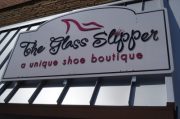 GlassSlipperTUL's profile picture. Tulsa's Unique Shoe Boutique located in Utica Square