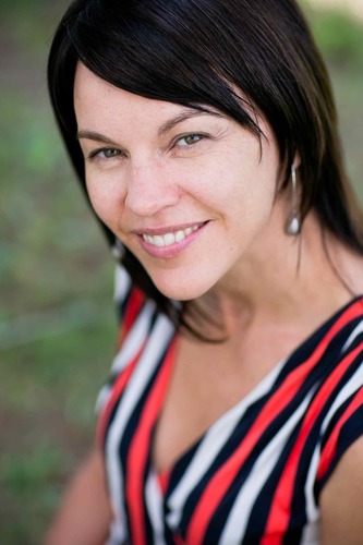 Naturopathoc Doctor and Nutrititionist with a private practice in Ottawa. Special interest in hormonal health and perinatal care.
