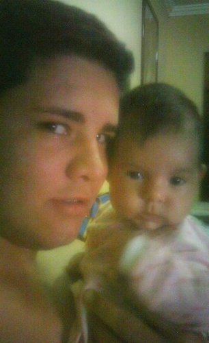 Não Sou Um Cara Famoso Mais Posso Cer Um Cara Humilde e Simples E Merecedor De Tudo Que a De Bom Amuh Minha Filha Emilly Yasmim