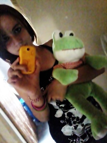 Isso vai lá, me esquece, me ignora. Só não reclame quando eu fizer o mesmo. ♥♥// Seguee AEe @Mayraaa_01