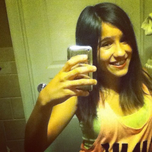 Hi, I love Justin Bieber, Cody simpson, Big time Rush and ONE DIRECTION!! so ~KEEP CALM AND FOLLOW ME~ ;)
