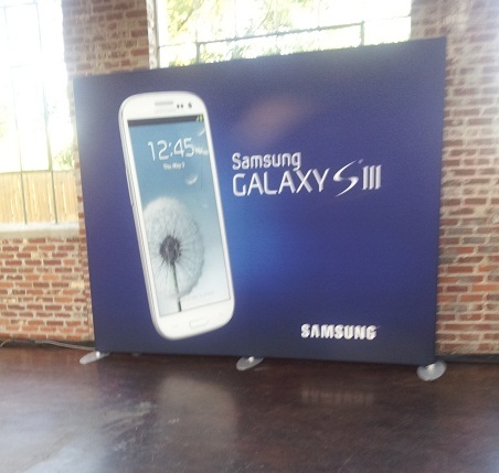 Gadget geek, new gadget nerd, thirsty for technology, all about alliteration.