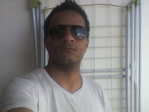 prazer paulo solteiro evangelico ....quem conhece a lua ,jamais se contenta com o brilho de  uma pequena estrela....