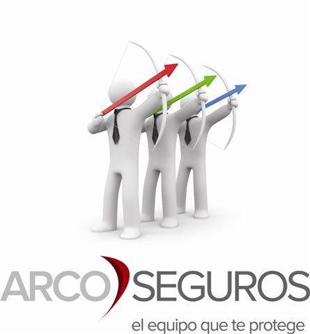 Corredores de Seguros en Panama con más de 100 años de experiencia profesional.  El Equipo que te Protege
