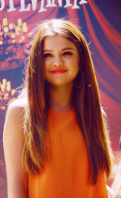 falsesellyboo's profile picture. 