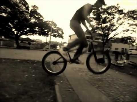 liigaeu's profile picture. tt novo ae, se poder seguem de volta ! fllw