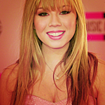 Fan Club dedicated to Jennette Michelle Faye McCurdy s2
Since: 10.04.11
